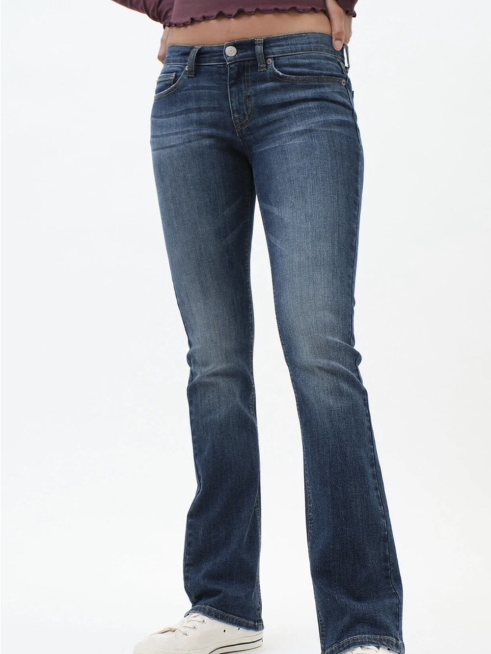 Aeropostal Chelsea Bootcut Jeans in Dark Blue Wash